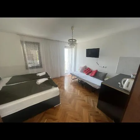 Apartmani Dramalj Homestay *