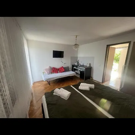 Alloggio in famiglia Apartmani Dramalj *