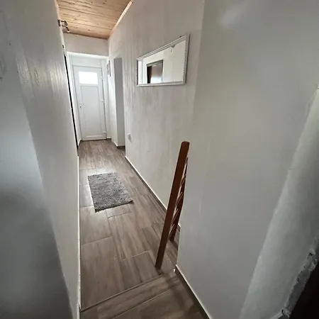 Apartmani Dramalj Rum i privatbostad *